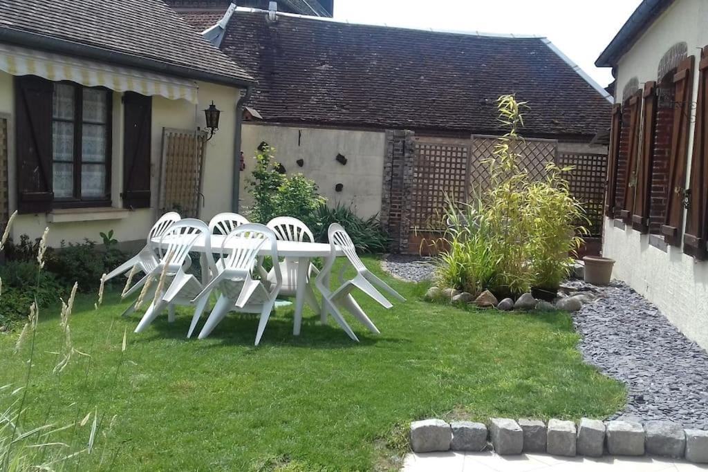 Gite De La Bouvotte Neuville-sur-Vannes المظهر الخارجي الصورة